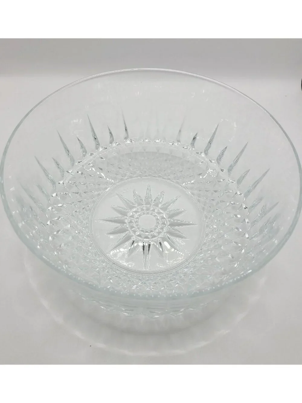 Vtg Arcoroc Starburst Bowl Crystal Glass Serving Salad Dish 8